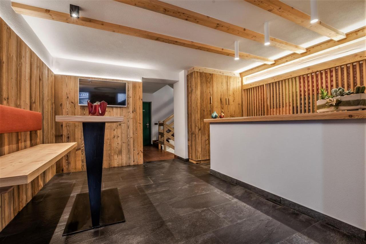 Appartamenti Residence Ada San Cassiano  Esterno foto