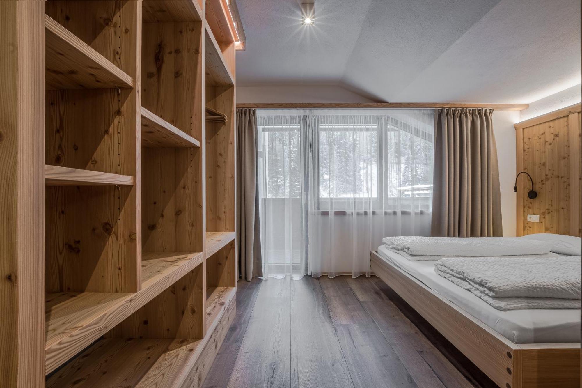 Appartamenti Residence Ada San Cassiano  Esterno foto